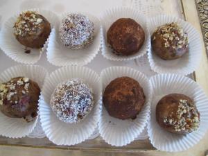 Presne medene kroglice